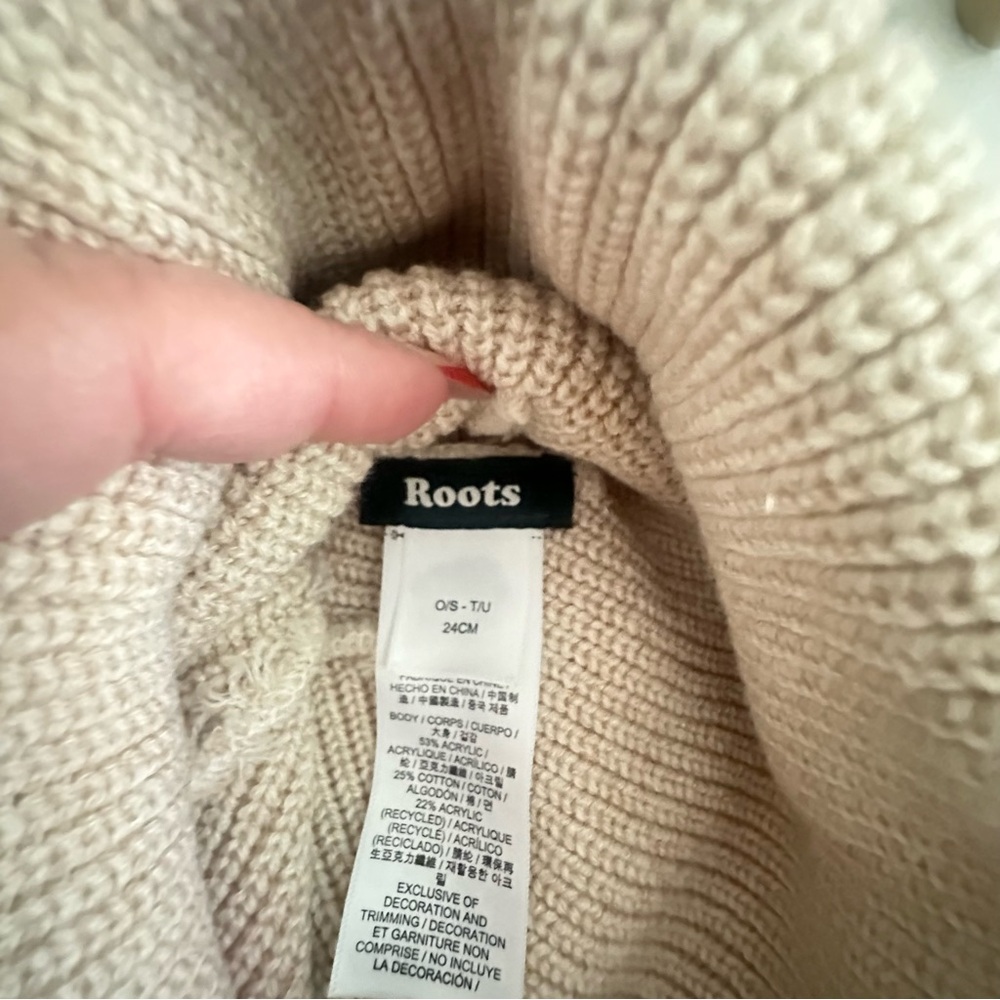 Roots Women's Soft Beige Turtleneck Sweater